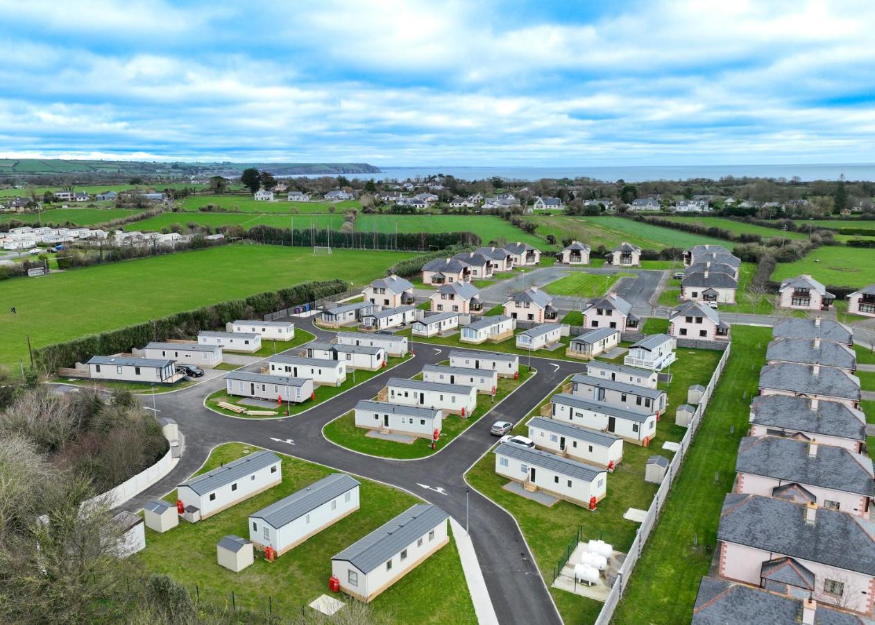 Gold Coast Resort Dungarvan Дънгарван Екстериор снимка