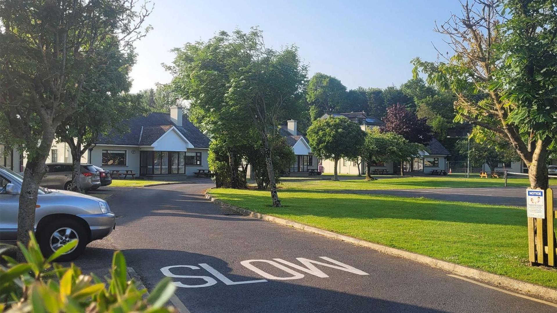 Gold Coast Resort Dungarvan Дънгарван Екстериор снимка