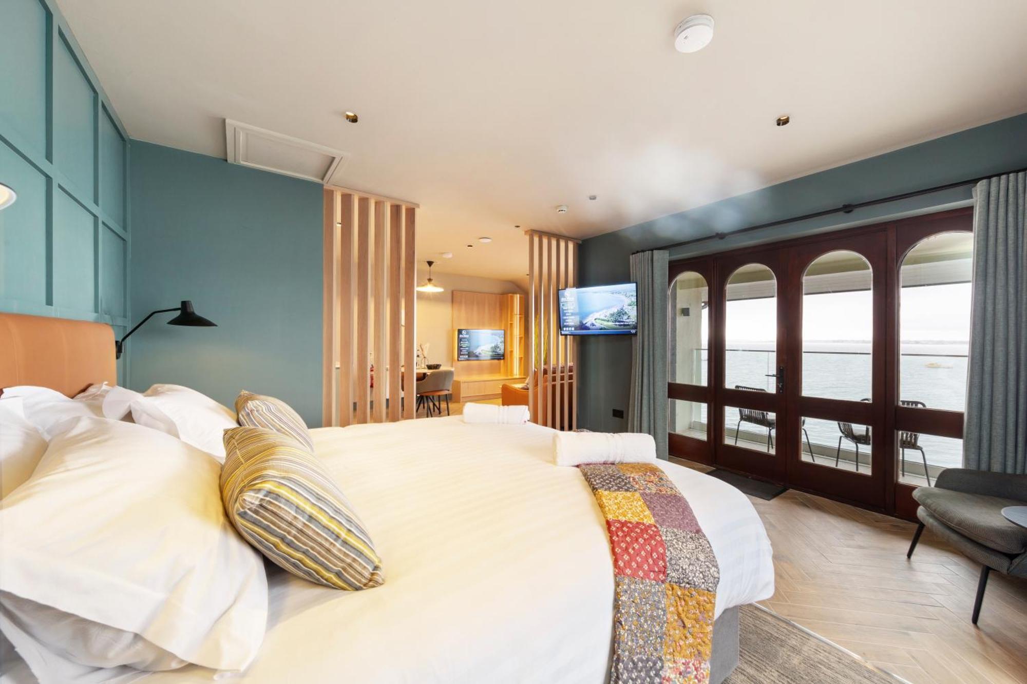 Gold Coast Resort Dungarvan Дънгарван Екстериор снимка