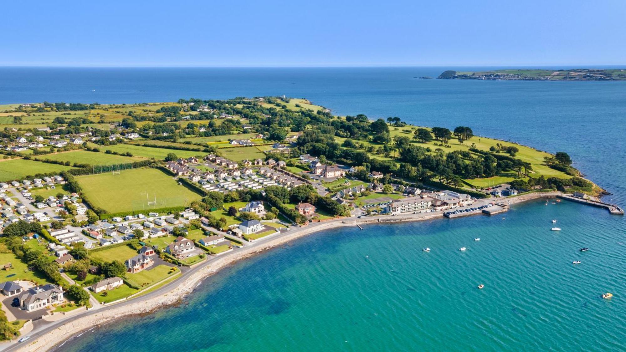 Gold Coast Resort Dungarvan Дънгарван Екстериор снимка
